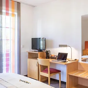 Acora Und Wohnen *** Düsseldorf